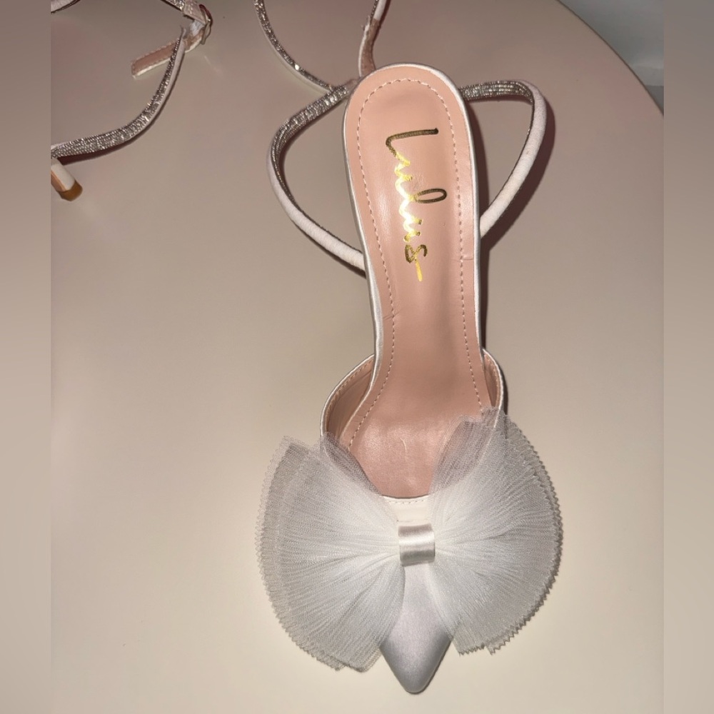 Lulu's Lelanee white satin rhinestone bow ankle strap pumps - Picture 3 of 7